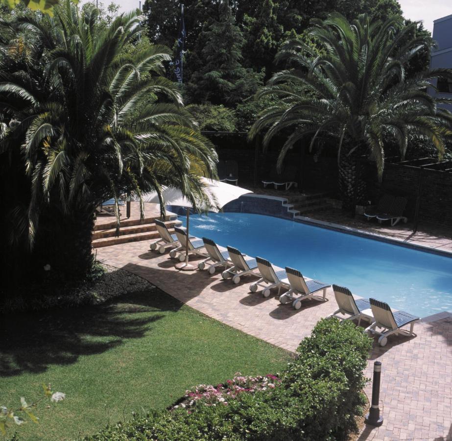 Sunsquare Cape Town Gardens Hotel Exterior photo